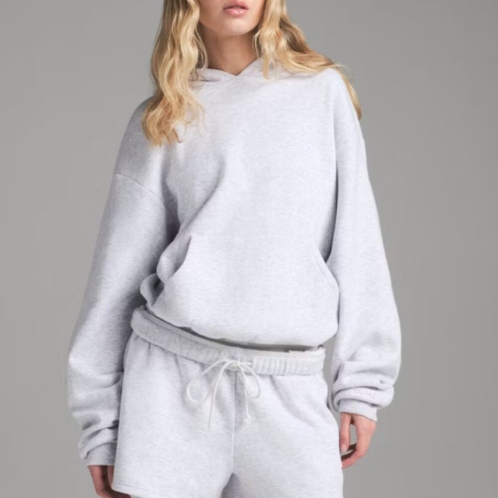 SKIMS Cotton Fleece Classic Hoodie - Picture 2 of 4